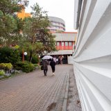 L'expert mandaté pour analyser la situation de l'Hôpital du Valais a rendu ses conclusions.